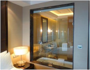 Crowne Plaza New Delhi Mayur Vihar Noida, An Ihg Hotel