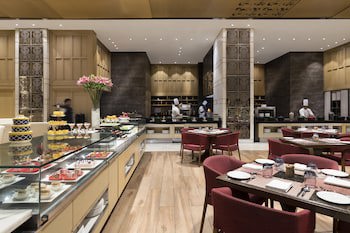 Crowne Plaza New Delhi Mayur Vihar Noida, An Ihg Hotel