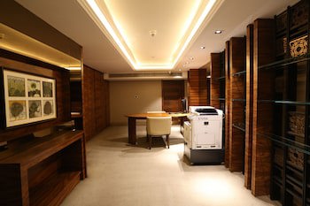 Crowne Plaza New Delhi Mayur Vihar Noida, An Ihg Hotel