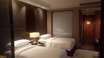 Crowne Plaza New Delhi Mayur Vihar Noida, An Ihg Hotel