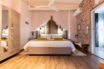 Earthbound B&B