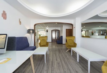 Varzinn Hotel (Adults Only)