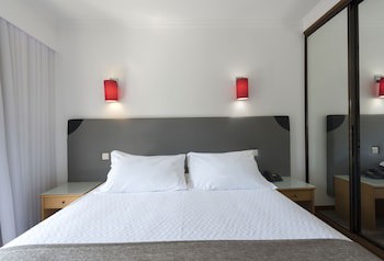 Varzinn Hotel (Adults Only)