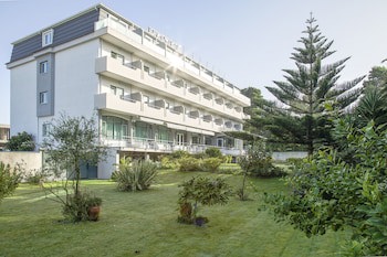 Varzinn Hotel (Adults Only)