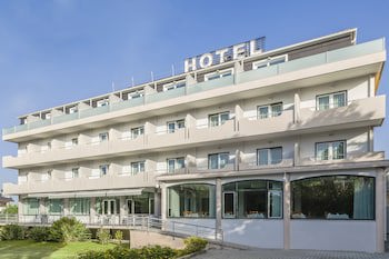 Varzinn Hotel (Adults Only)