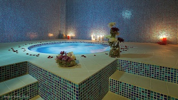 Ayla Hotel