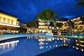 Papago International Resort