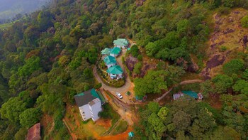 Deshadan Mountain Resort