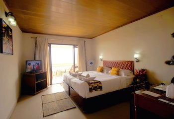 Deshadan Mountain Resort