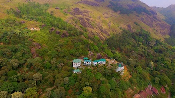 Deshadan Mountain Resort