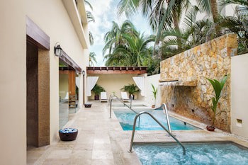 Sunscape Dorado Pacifico Ixtapa Resort & Spa - All Inclusive