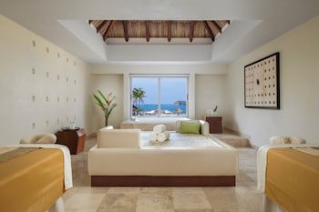 Sunscape Dorado Pacifico Ixtapa Resort & Spa - All Inclusive