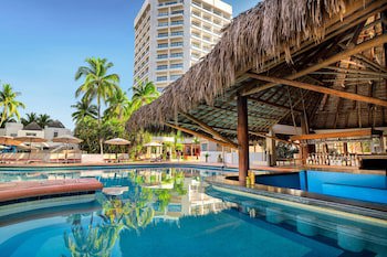 Sunscape Dorado Pacifico Ixtapa Resort & Spa - All Inclusive