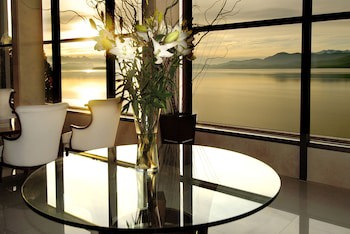 Alma Del Lago Suites & Spa