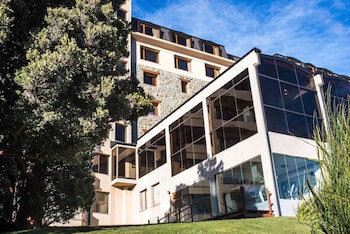 Alma Del Lago Suites & Spa