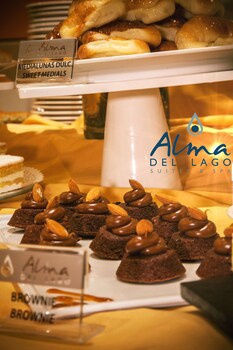 Alma Del Lago Suites & Spa