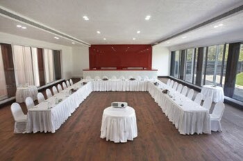Fahrenheit Hotel