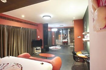 Fahrenheit Hotel