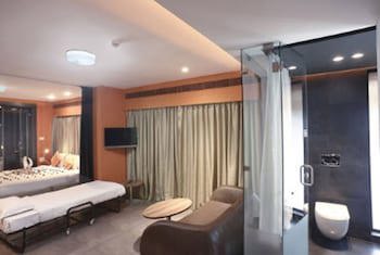 Fahrenheit Hotel