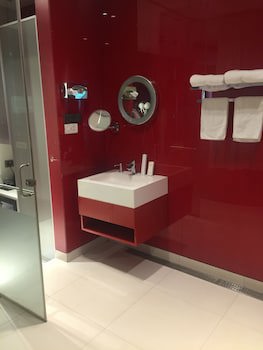 Fahrenheit Hotel