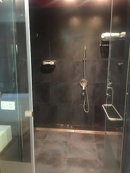 Fahrenheit Hotel