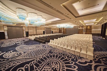 Crowne Plaza New Delhi Rohini, An Ihg Hotel