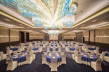 Crowne Plaza New Delhi Rohini, An Ihg Hotel