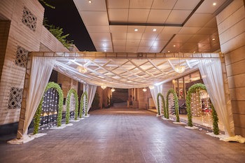 Crowne Plaza New Delhi Rohini, An Ihg Hotel