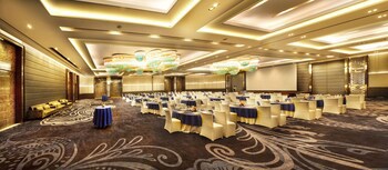 Crowne Plaza New Delhi Rohini, An Ihg Hotel