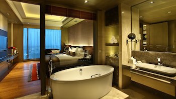 Crowne Plaza New Delhi Rohini, An Ihg Hotel