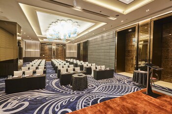 Crowne Plaza New Delhi Rohini, An Ihg Hotel
