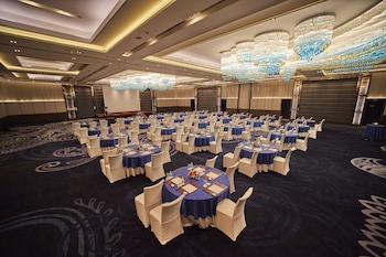 Crowne Plaza New Delhi Rohini, An Ihg Hotel