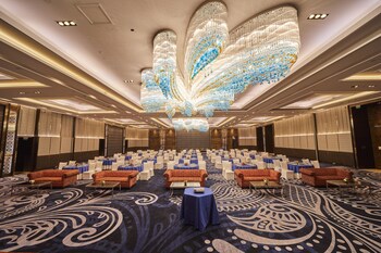 Crowne Plaza New Delhi Rohini, An Ihg Hotel