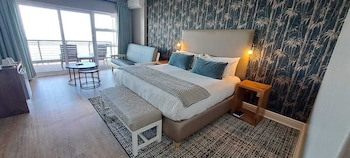 Diaz Hotel & Resort