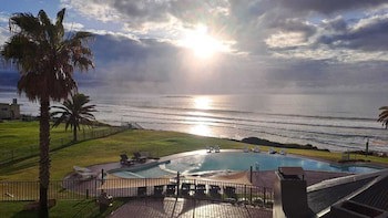 Diaz Hotel & Resort