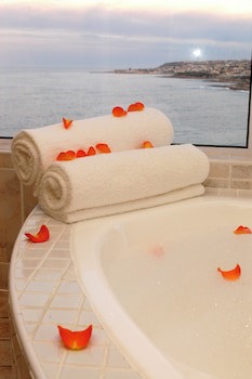 Diaz Hotel & Resort