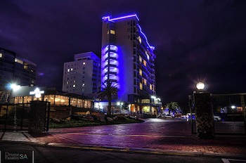 Diaz Hotel & Resort