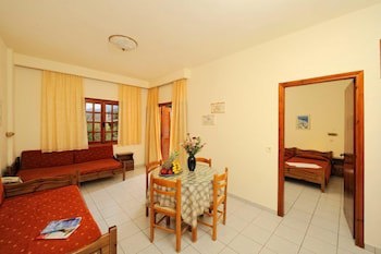 Maria Lambis Apartments galeri fotoğrafı