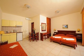 Maria Lambis Apartments galeri fotoğrafı