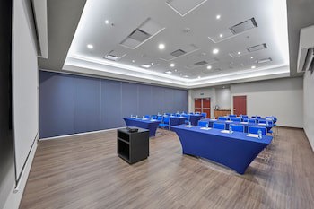 City Express By Marriott Merida