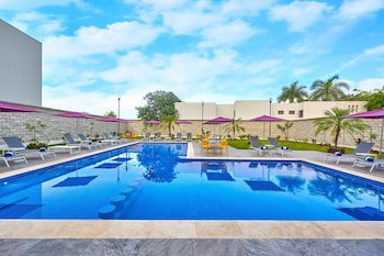 City Express By Marriott Merida