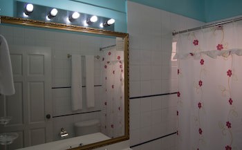 Kanuku Suites