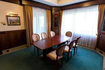 Rahat Palace Hotel