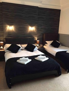 The Crown Hotel