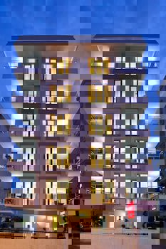 The Room Hotel & Apartments