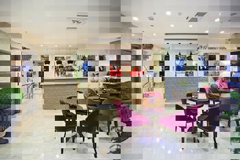 The Room Hotel & Apartments