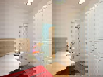 The Room Hotel & Apartments