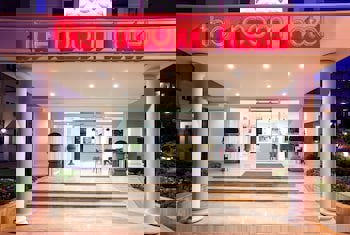 The Room Hotel & Apartments