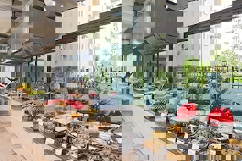 The Room Hotel & Apartments