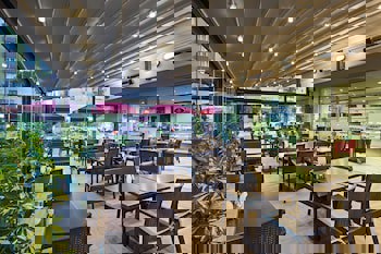 The Room Hotel & Apartments